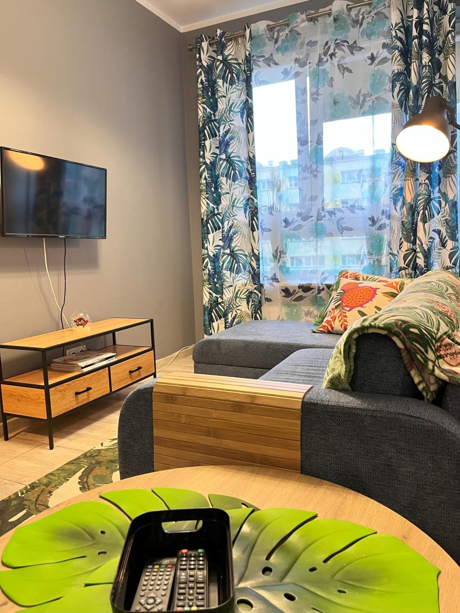 Apartment Metro Slodowiec Free Parking ワルシャワ エクステリア 写真