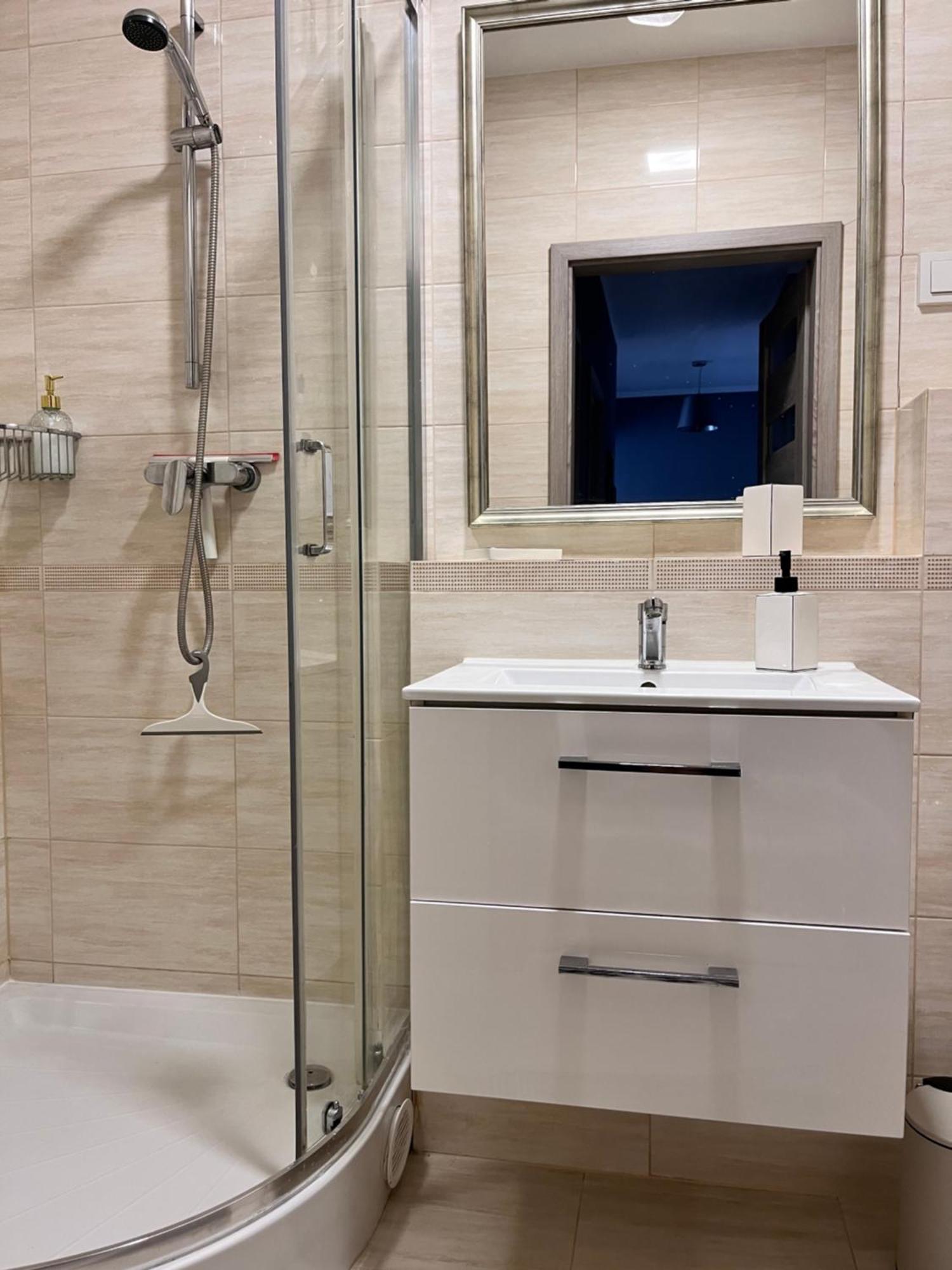 Apartment Metro Slodowiec Free Parking ワルシャワ エクステリア 写真