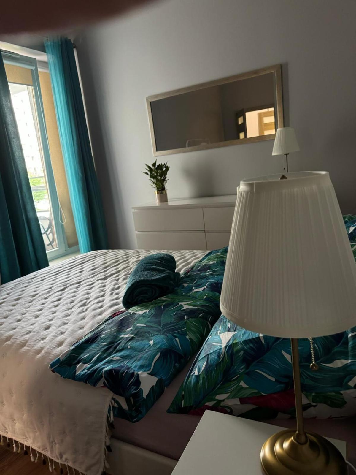 Apartment Metro Slodowiec Free Parking ワルシャワ エクステリア 写真